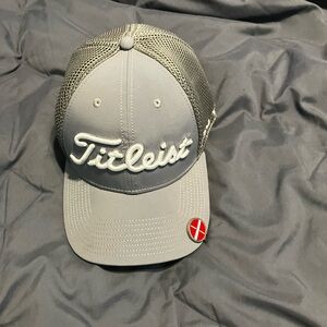Titleist Gray hat